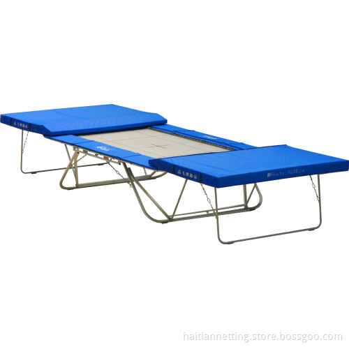 Trampoline 19